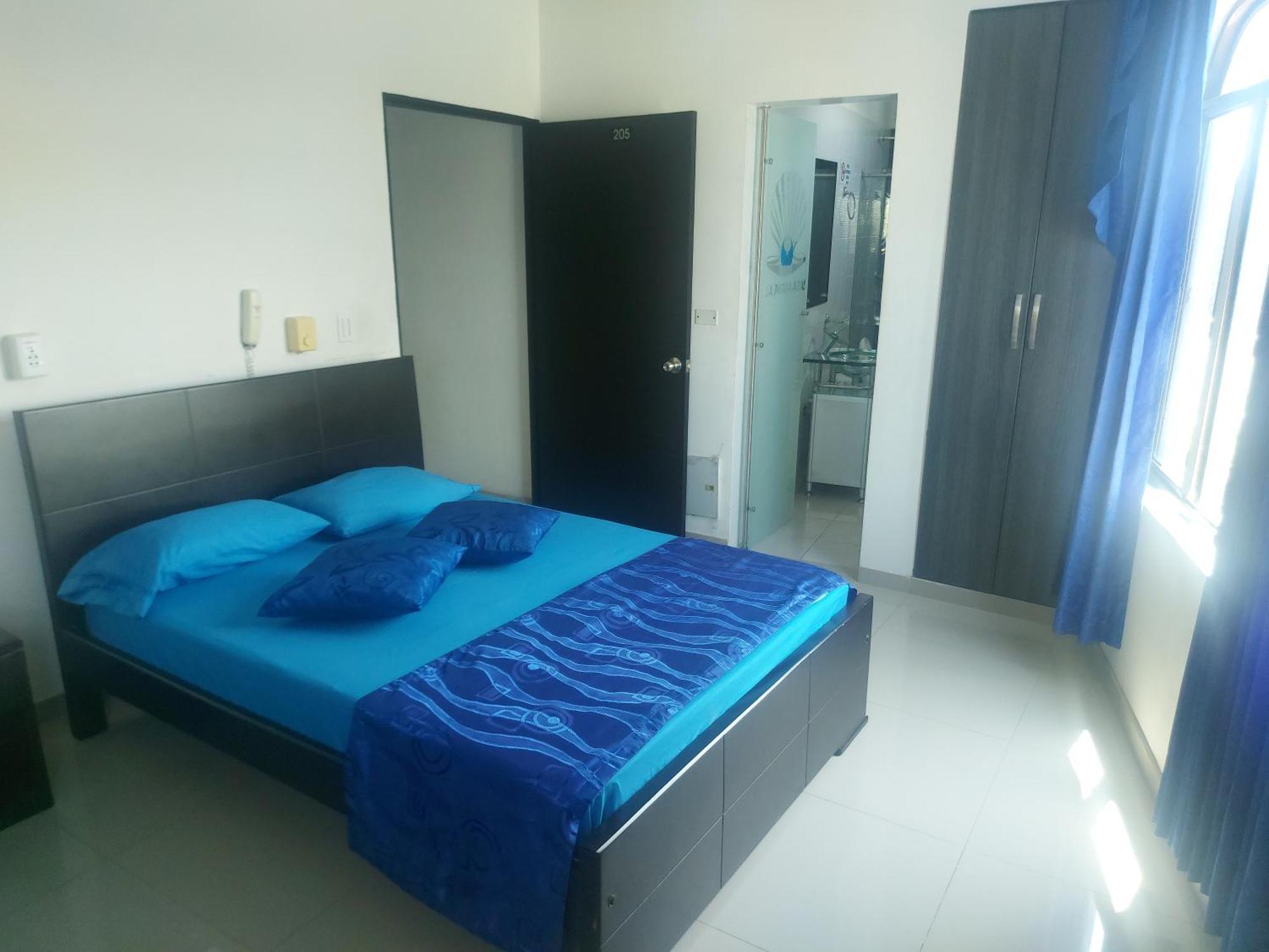 Perla Azul Boutique *