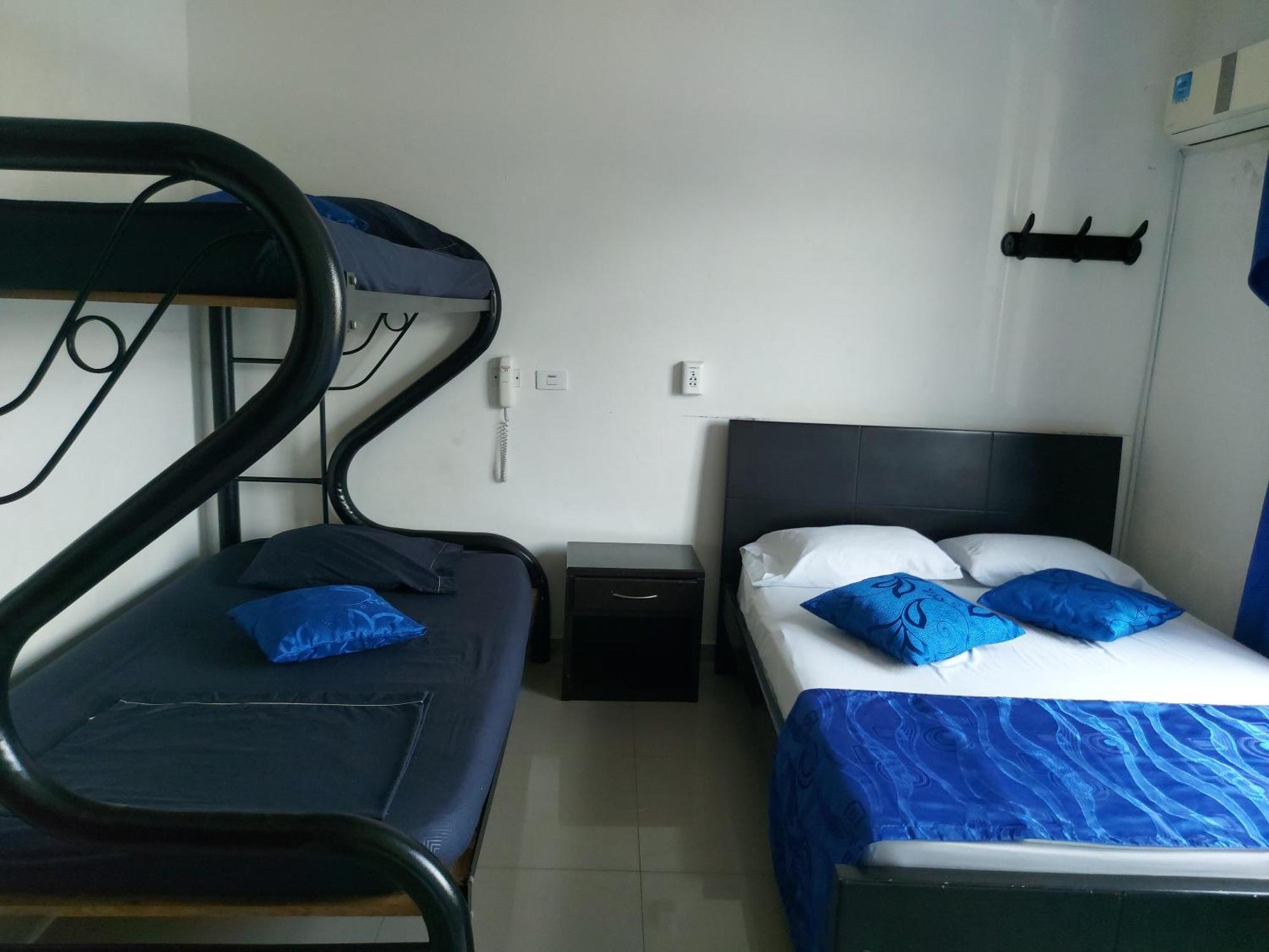 Perla Azul Boutique Hotel *